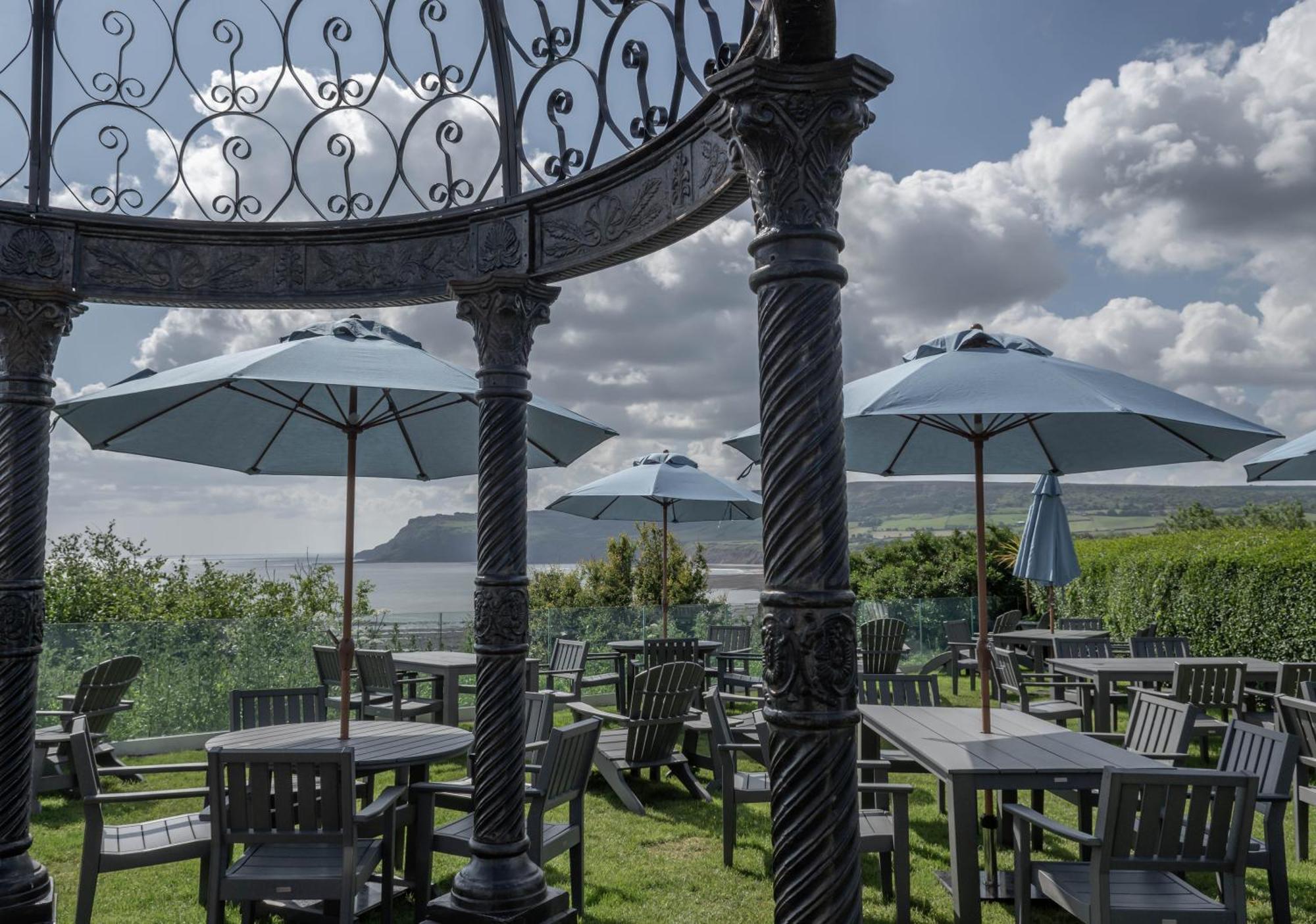 Hotel Victoria Robin Hood's Bay Kültér fotó