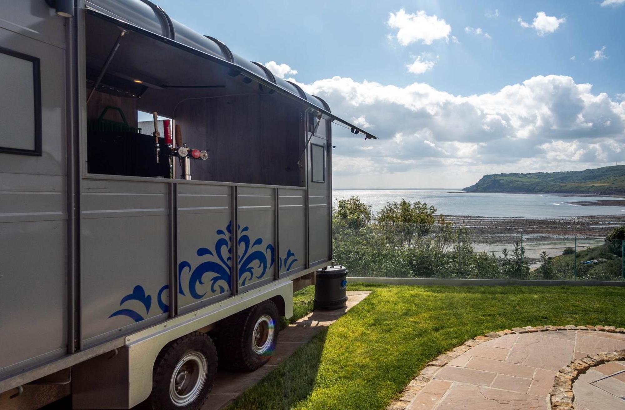 Hotel Victoria Robin Hood's Bay Kültér fotó
